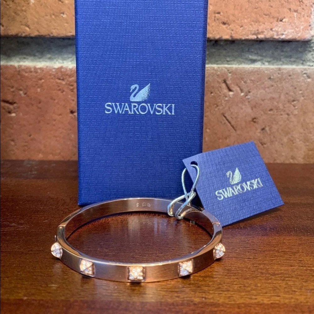 Swarovski rose gold plated bangle